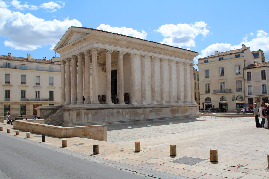 nimes 24